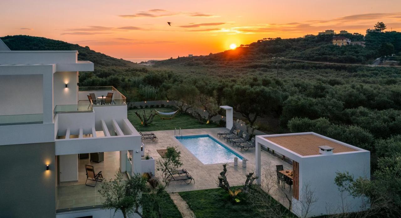 Valentino Luxury Villa Plános المظهر الخارجي الصورة