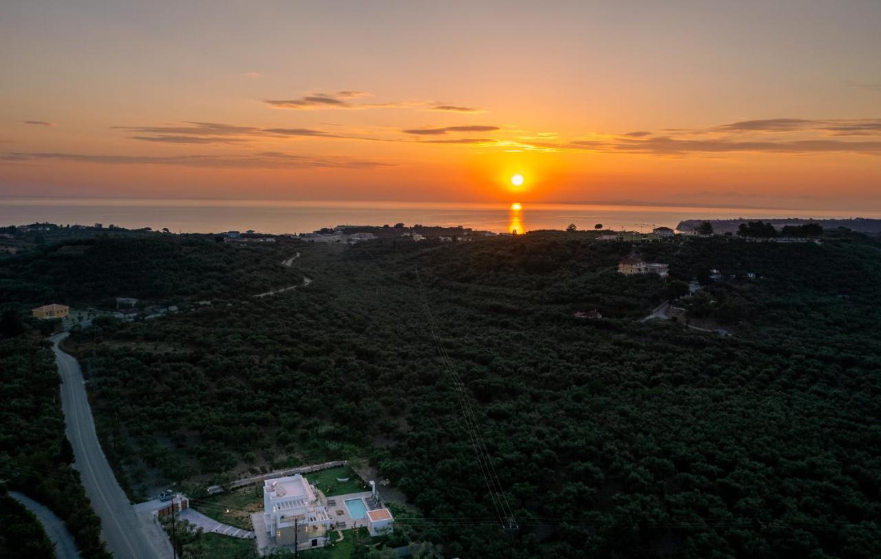 Valentino Luxury Villa Plános المظهر الخارجي الصورة