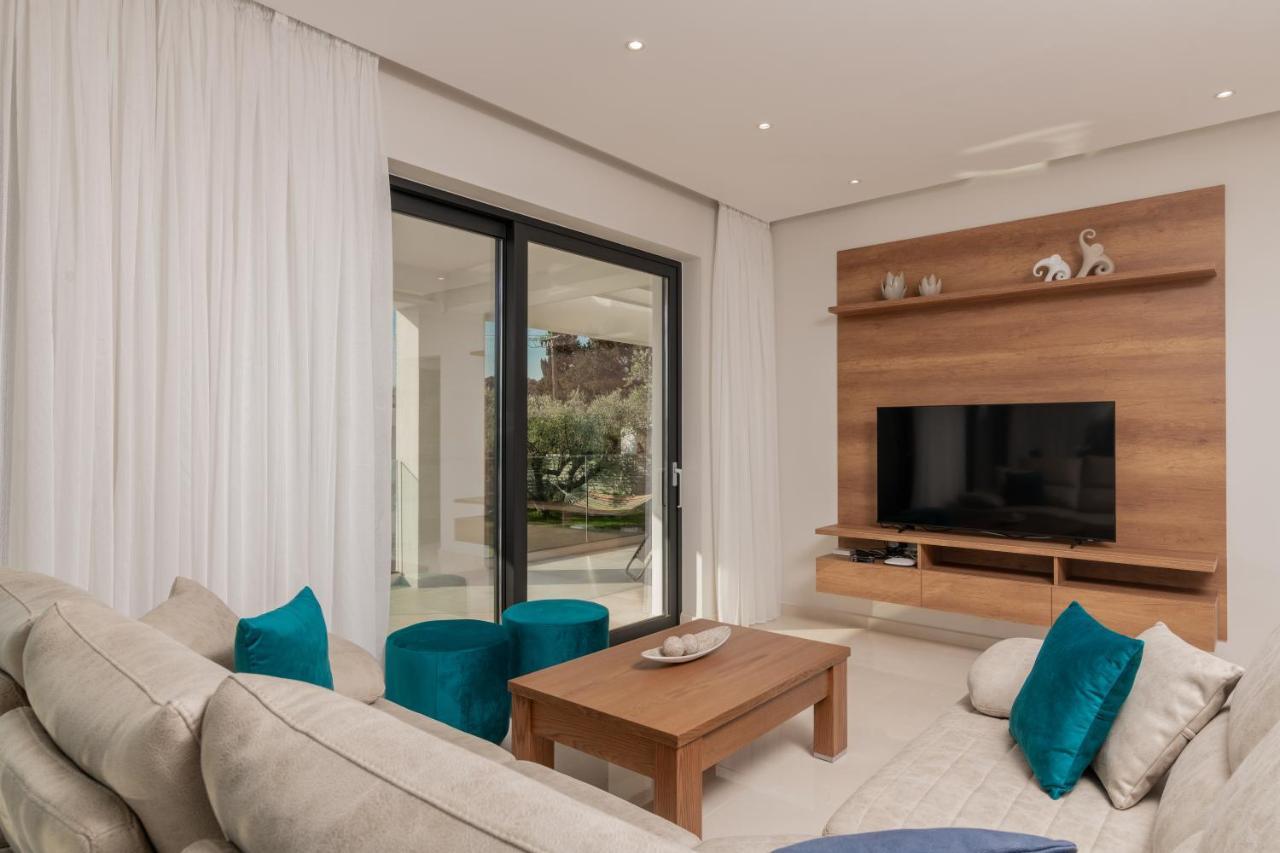 Valentino Luxury Villa Plános المظهر الخارجي الصورة